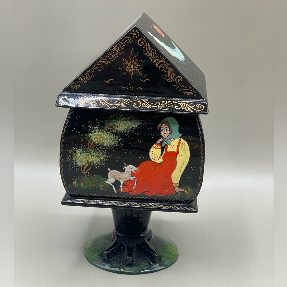 Vintage Russian USSR Artist Signed Lacquer 4.5” Tall Trinket Box On Pedestal